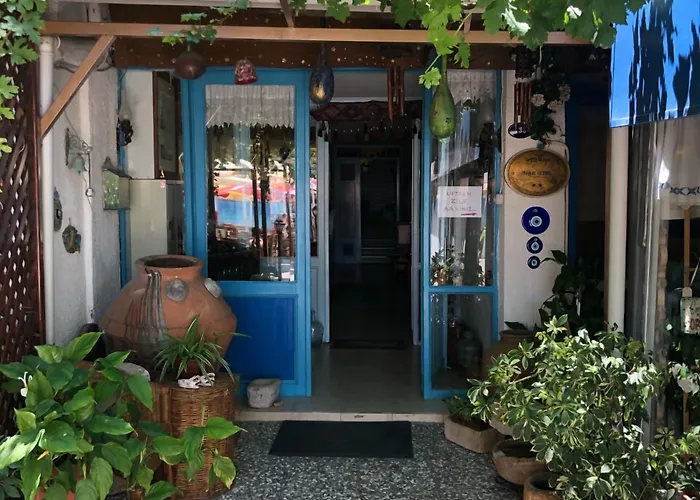 Naz Ξενοδοχείο 2*