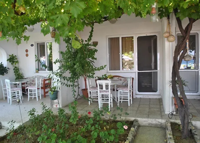 Naz Ξενοδοχείο